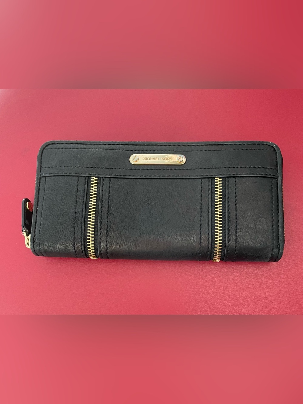 Michael Kors Beautiful Genuine Black Leather Wallet with Gold Hardware NWOT